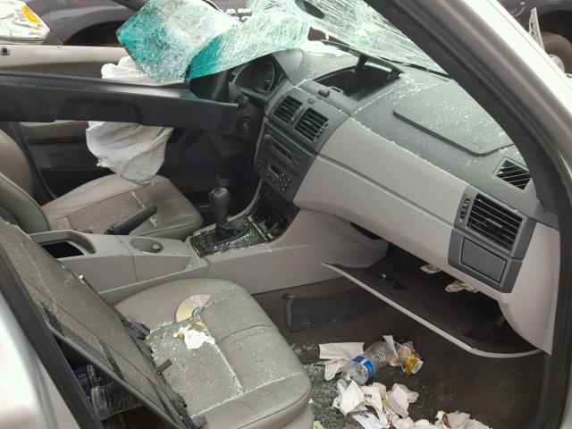 WBXPA73424WB22256 - 2004 BMW X3 2.5I SILVER photo 5