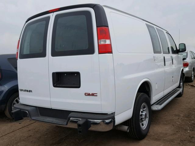 1GTW7AFF8H1909522 - 2017 GMC SAVANA G25 WHITE photo 4