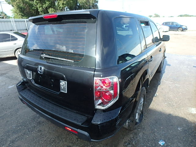 5FNYF28167B040394 - 2007 HONDA PILOT LX BLACK photo 4