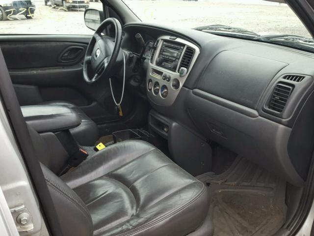 4F2CZ96123KM45906 - 2003 MAZDA TRIBUTE ES 银色 照片 5