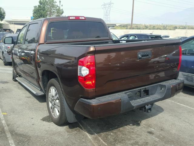 5TFGY5F10HX221234 - 2017 TOYOTA TUNDRA CRE BROWN photo 3