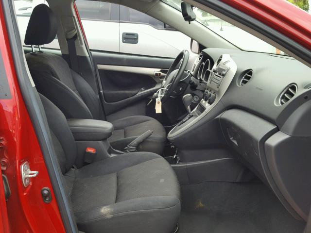 5Y2SP67089Z403889 - 2009 PONTIAC VIBE RED photo 5