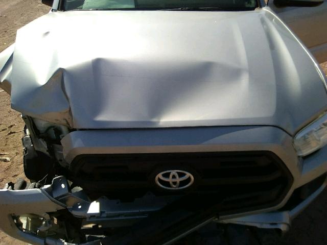 5TFAX5GN2GX055887 - 2016 TOYOTA TACOMA DOU SILVER photo 7