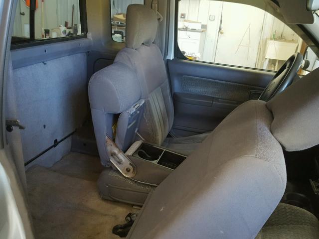 1N6DD26S3YC437685 - 2000 NISSAN FRONTIER K GRAY photo 6