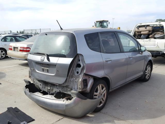 JHMGD37478S006809 - 2008 HONDA FIT SILVER photo 4