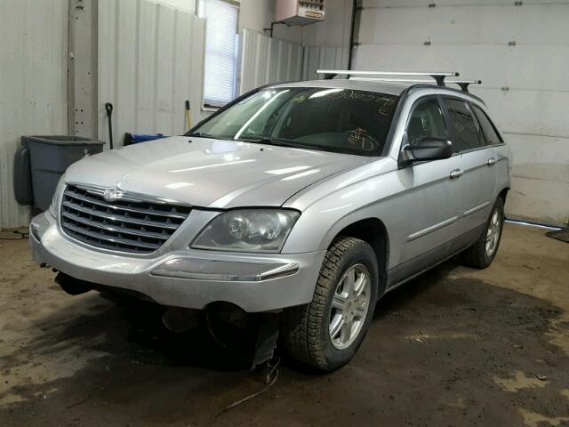 2C4GM68425R509162 - 2005 CHRYSLER PACIFICA T SILVER photo 2