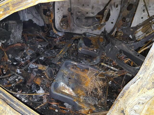 2G2WR544851168575 - 2005 PONTIAC GRAND PRIX BLACK photo 5