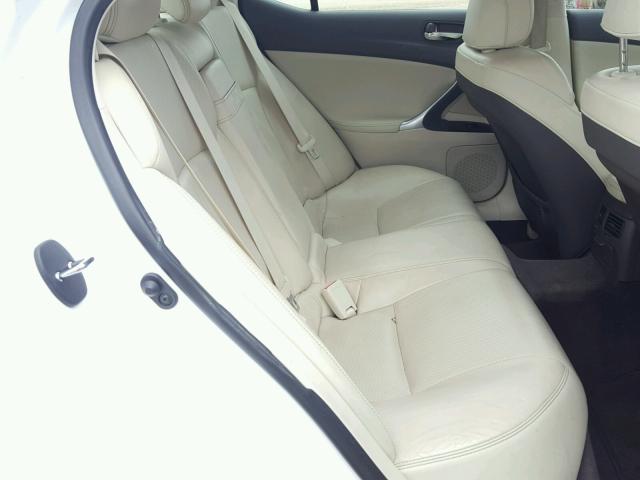 JTHBF5C20B5143066 - 2011 LEXUS IS 250 WHITE photo 6