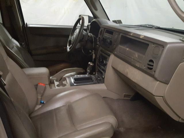 1J8HG48K67C694352 - 2007 JEEP COMMANDER SILVER photo 5