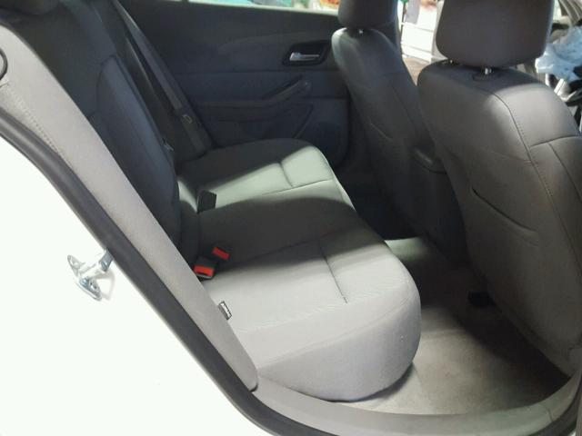 1G11B5SL1EF139389 - 2014 CHEVROLET MALIBU LS თეთრი ფოტო 6