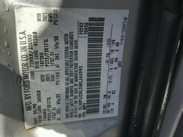 5LMPU28L5WLJ44995 - 1998 LINCOLN NAVIGATOR SILVER photo 10