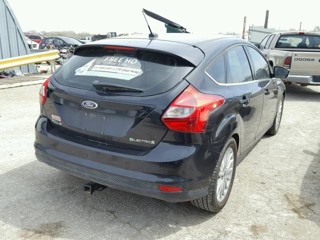 1FADP3R44DL299992 - 2013 FORD FOCUS BEV BLACK photo 4