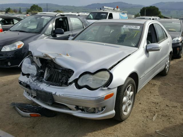 WDBRF61J73E012412 - 2003 MERCEDES-BENZ C 240 SILVER photo 2