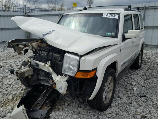 1J8HG58TX9C542110 - 2009 JEEP COMMANDER WHITE photo 2