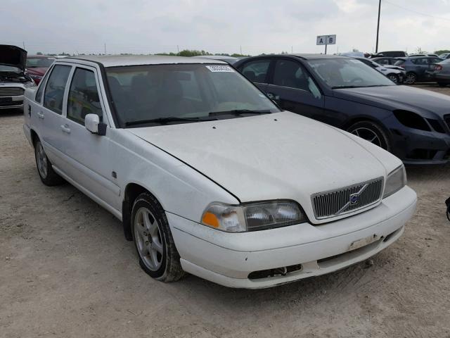 YV1LS55AXX1608807 - 1999 VOLVO S70 WHITE photo 1