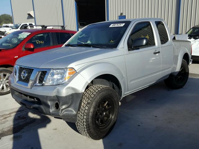 1N6BD0CT9AC437656 - 2010 NISSAN FRONTIER K SILVER photo 2