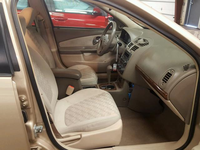 1G1ZT548X4F221628 - 2004 CHEVROLET MALIBU LS ოქროსფერი ფოტო 5