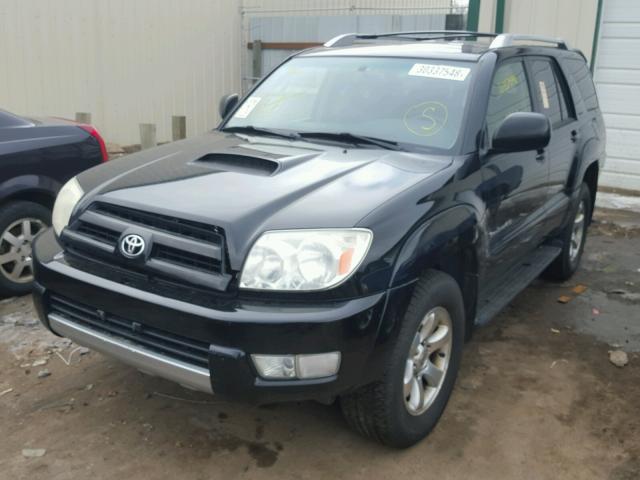 JTEBU14R240033983 - 2004 TOYOTA 4RUNNER SR CHARCOAL photo 2