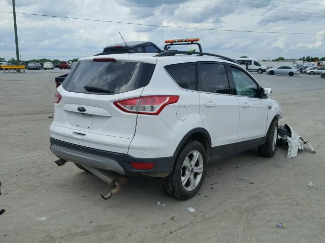 1FMCU9GX9EUD45063 - 2014 FORD ESCAPE SE WHITE photo 4