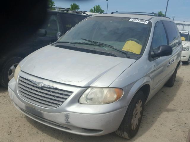 1C4GJ45371B266188 - 2001 CHRYSLER VOYAGER LX SILVER photo 2