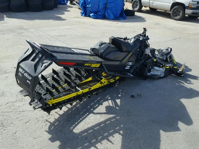 2BPSTDHEXHV000135 - 2017 SKID SNOWMOBILE BLACK photo 4