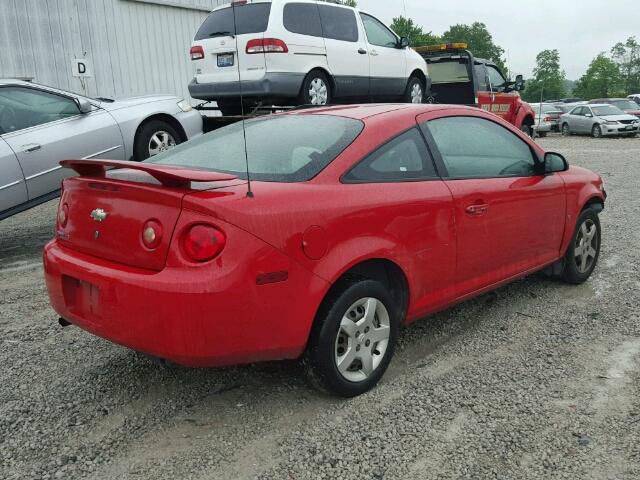 1G1AK15F267875381 - 2006 CHEVROLET COBALT LS RED photo 4