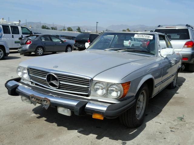 WDB10704412065661 - 1980 MERCEDES-BENZ 450 SL SILVER photo 2