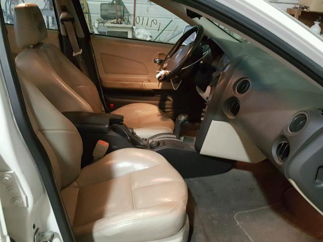 2G2WR524341261182 - 2004 PONTIAC GRAND PRIX WHITE photo 5