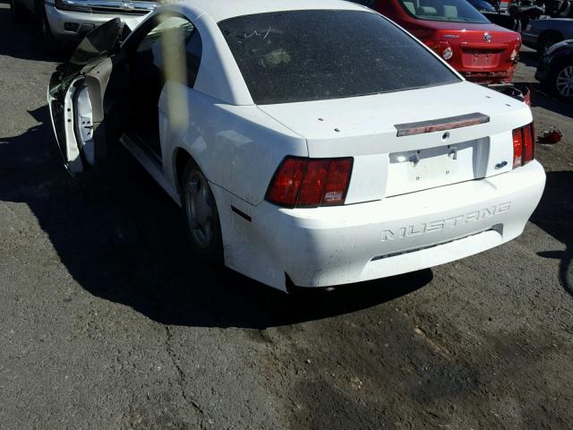 1FAFP40462F243379 - 2002 FORD MUSTANG WHITE photo 3