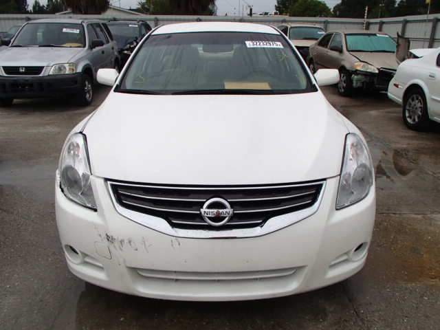 1N4AL2AP5CN565859 - 2012 NISSAN ALTIMA BAS WHITE photo 9