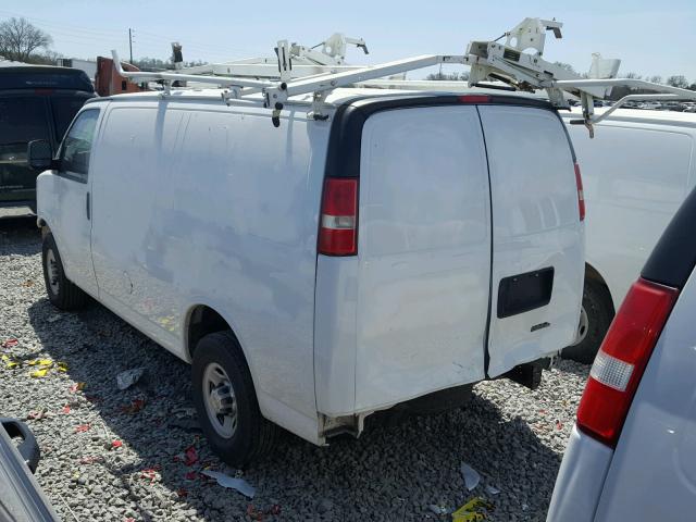 1GCWGFCA1E1164923 - 2014 CHEVROLET EXPRESS G2 WHITE photo 3