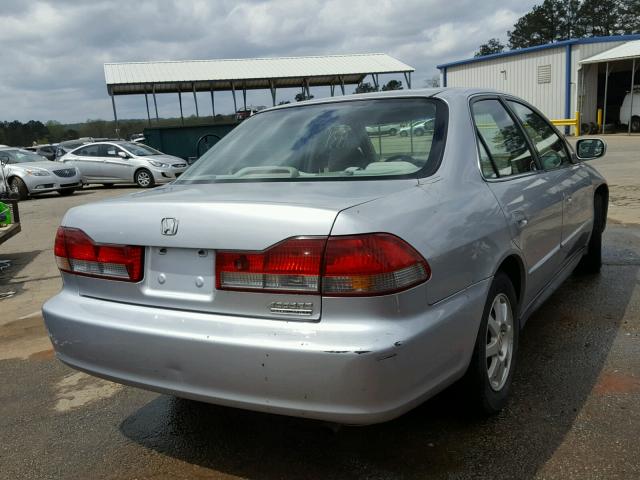 JHMCG56732C026215 - 2002 HONDA ACCORD SE SILVER photo 4