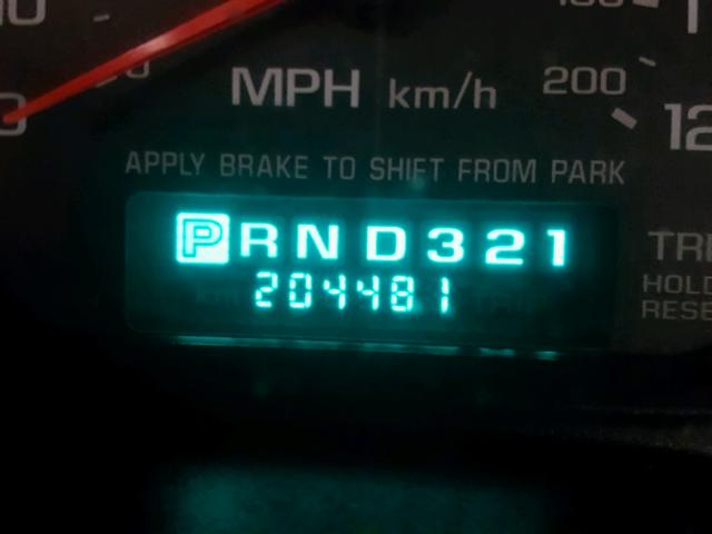 2G1WW12E939165166 - 2003 CHEVROLET MONTE CARL 银色 照片 8