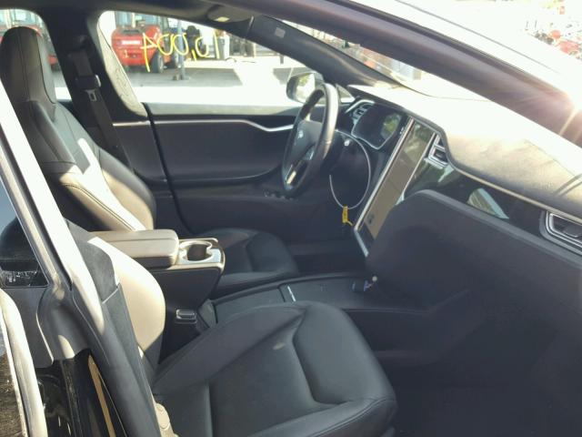 5YJSA1E1XGF152912 - 2016 TESLA MODEL S BLACK photo 5