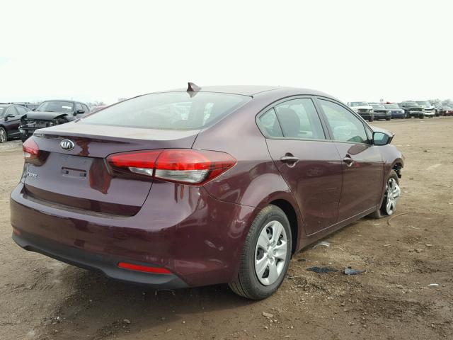 3KPFK4A70JE171413 - 2018 KIA FORTE LX PURPLE photo 4