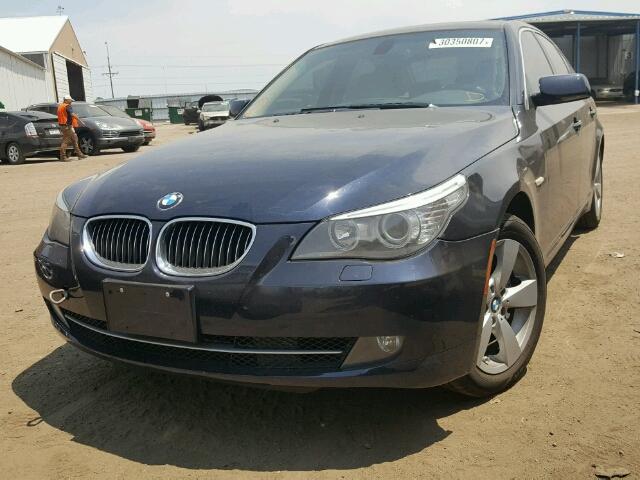 WBANV13548CZ52852 - 2008 BMW 528 BLUE photo 2