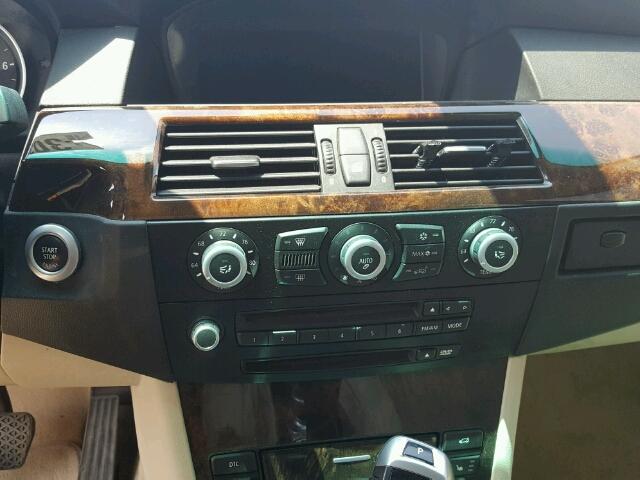 WBANV13548CZ52852 - 2008 BMW 528 BLUE photo 9