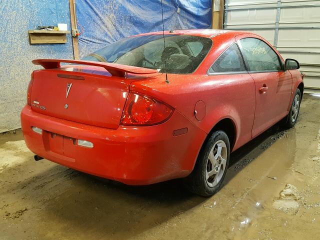 1G2AL18F787159759 - 2008 PONTIAC G5 RED photo 4