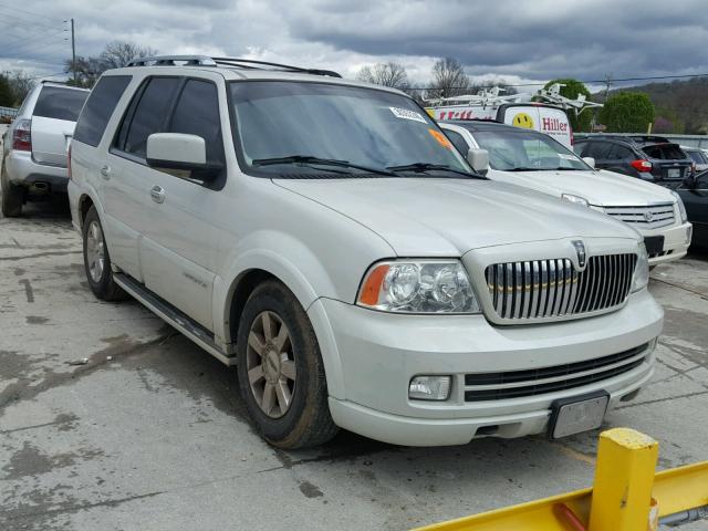 5LMFU27576LJ26528 - 2006 LINCOLN NAVIGATOR WHITE photo 1