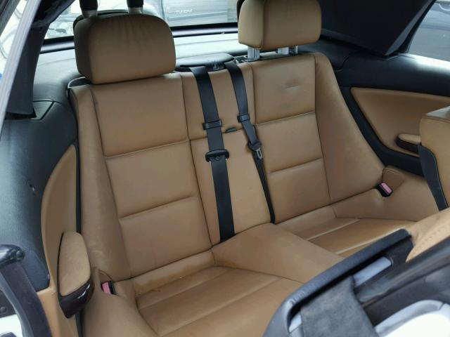 WBABW53434PJ94147 - 2004 BMW 330 CI WHITE photo 6