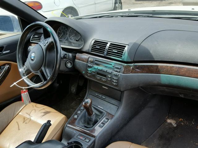 WBABW53434PJ94147 - 2004 BMW 330 CI WHITE photo 9