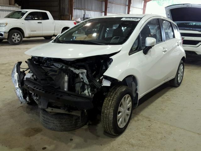 3N1CE2CP5GL394257 - 2016 NISSAN VERSA NOTE WHITE photo 2