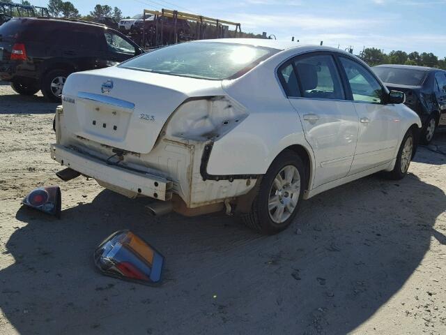 1N4AL21E29N457660 - 2009 NISSAN ALTIMA 2.5 WHITE photo 4