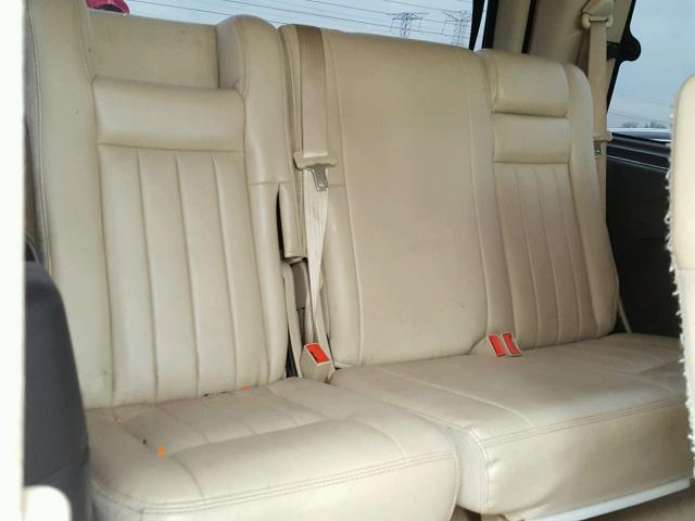 5LMFU28566LJ00887 - 2006 LINCOLN NAVIGATOR WHITE photo 9