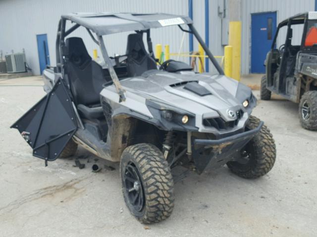 3JBKKXP17D001325 - 2013 CAN-AM COMMANDER SILVER photo 1