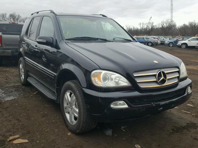 4JGAB75EX5A542540 - 2005 MERCEDES-BENZ ML 500 BLACK photo 1