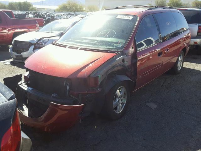 2D4GP44L07R132863 - 2007 DODGE GRAND CARA MAROON photo 2