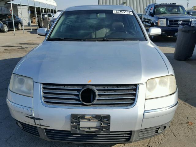 WVWPD63B53P185340 - 2003 VOLKSWAGEN PASSAT GLS SILVER photo 9