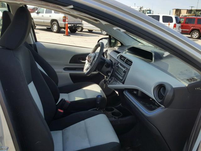 JTDKDTB33C1523128 - 2012 TOYOTA PRIUS C SILVER photo 5