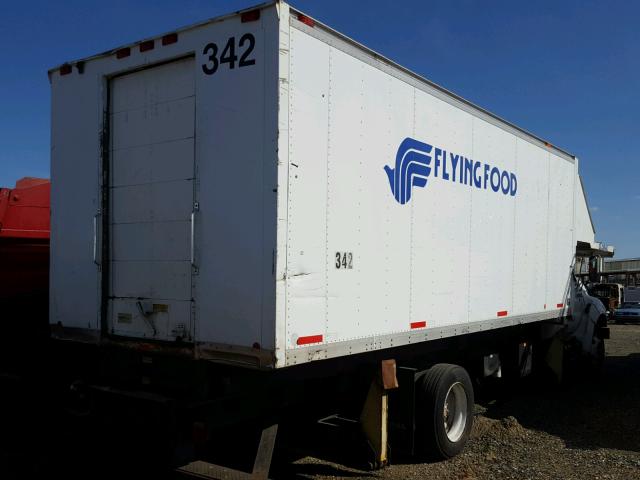 3FDPF7535YMA06342 - 2000 FORD F750 SUPER WHITE photo 4